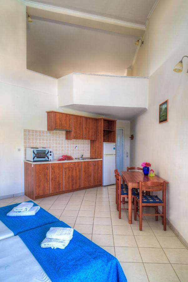 George And Dawn Hotel Lithakia  Ngoại thất bức ảnh